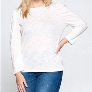Plus Size Puff sleeve top